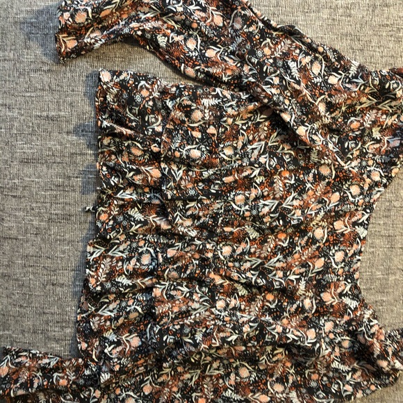 Free people uptown bell top - Picture 2 of 5